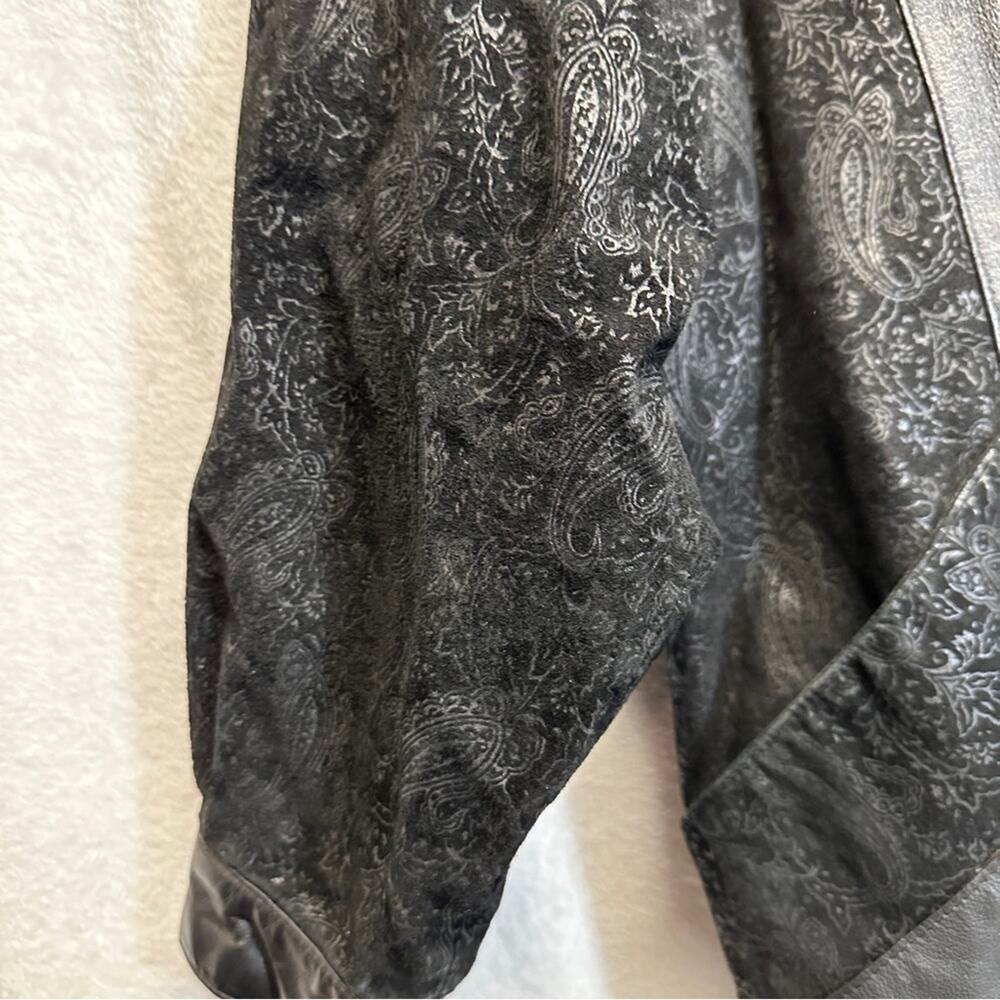 Vintage 80s Wilsons Black Leather Paisley Print Long Sleeve Coat Size M - Picture 4 of 13